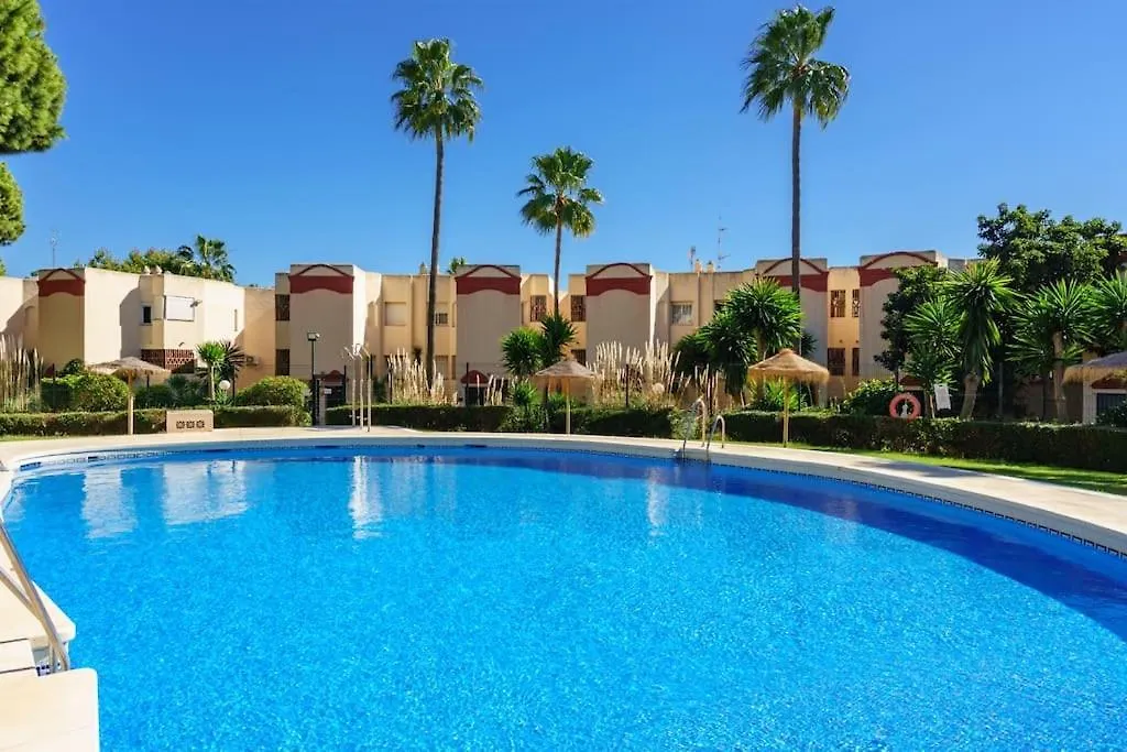 Ferienwohnung Coastal Escape/Family-Friendly 2-Br With Seaview Mijas Spanien