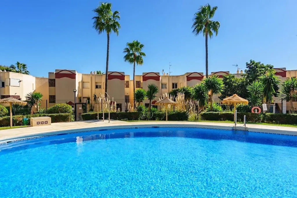 Apartment Ferienwohnung Coastal Escape/Family-Friendly 2-Br With Seaview Mijas